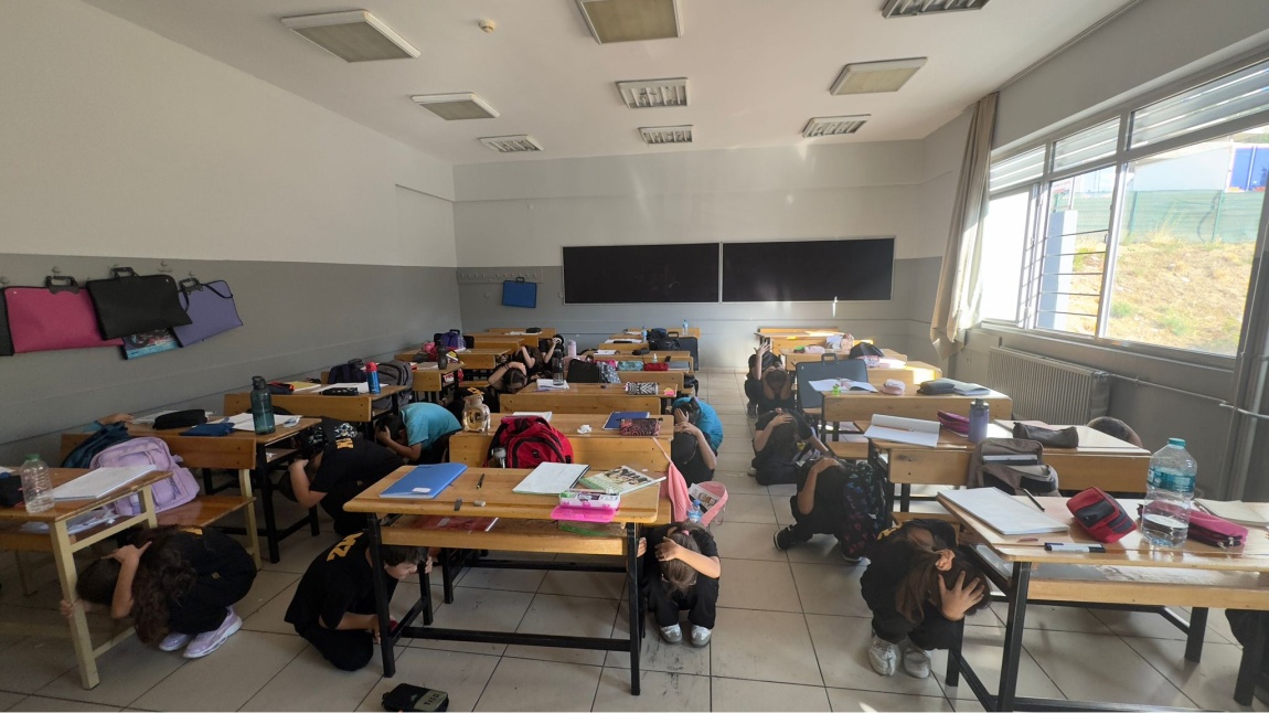 Deprem Tatbikatı